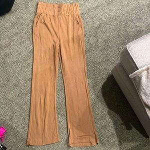 Weekend LA lounge pant- NWT